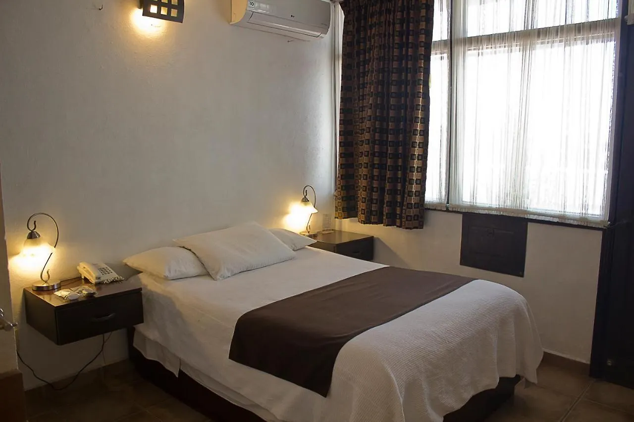 ***  Hotel Suites Sofia Querétaro México
